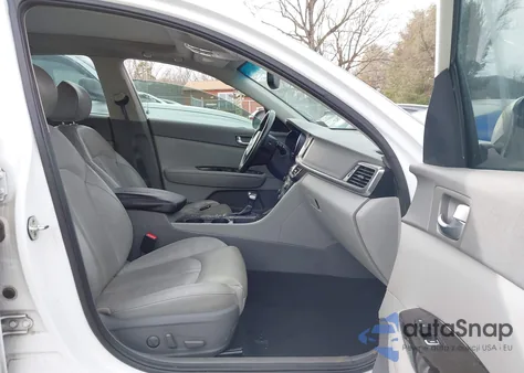 2016 Kia Optima Ex z USA, uszkodzony, nr VIN 5XXGU4L36GG097679